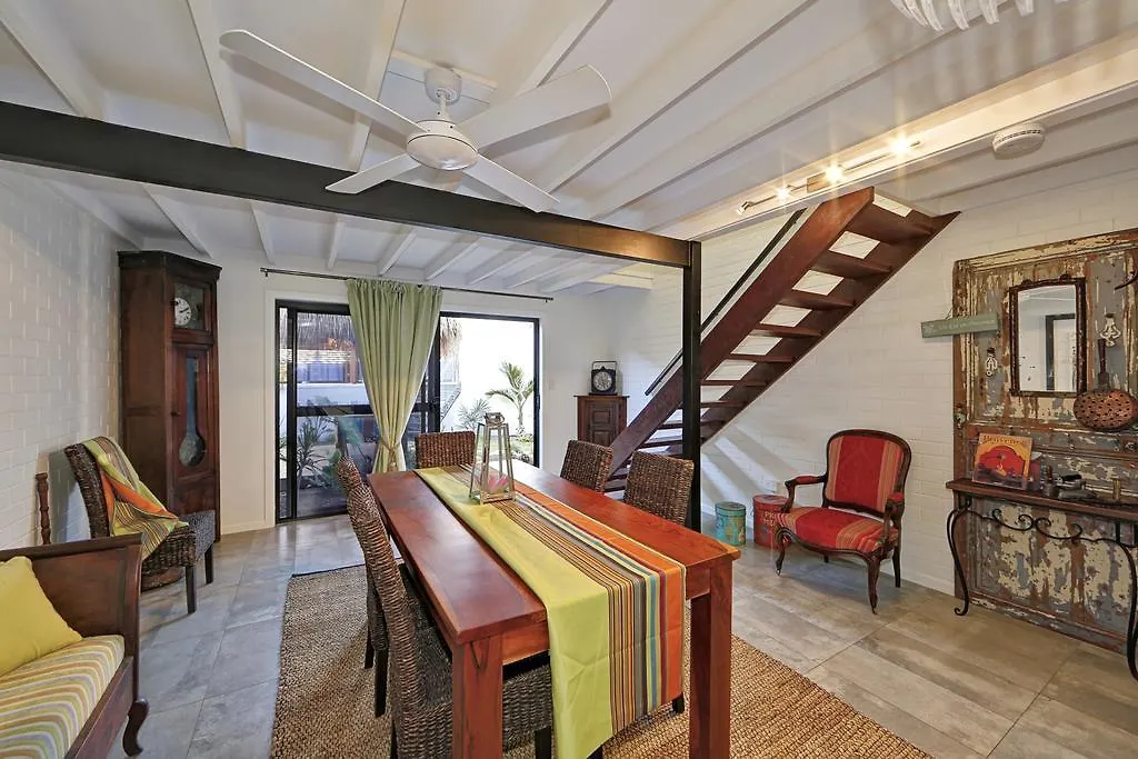 Zen Beach Retreat Hotel Bargara Australia