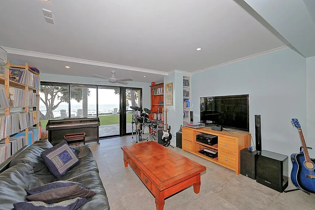 Resort Zen Beach Retreat Hotel Bargara