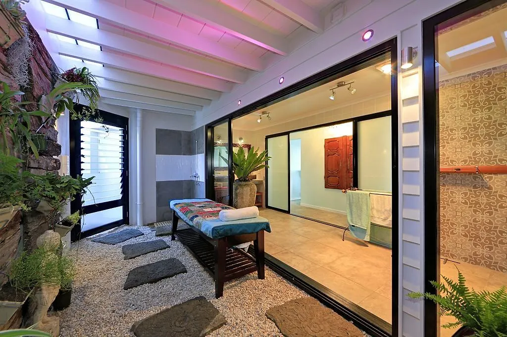 Zen Beach Retreat Hotel Bargara