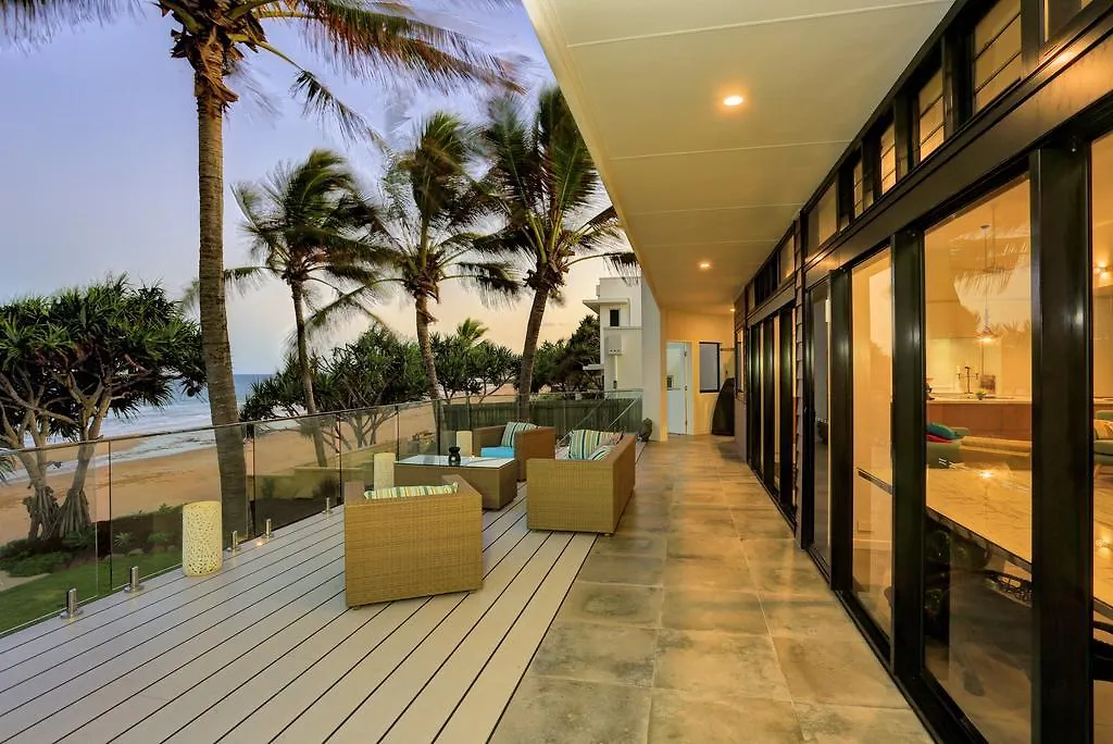Zen Beach Retreat Hotel Bargara 5*,