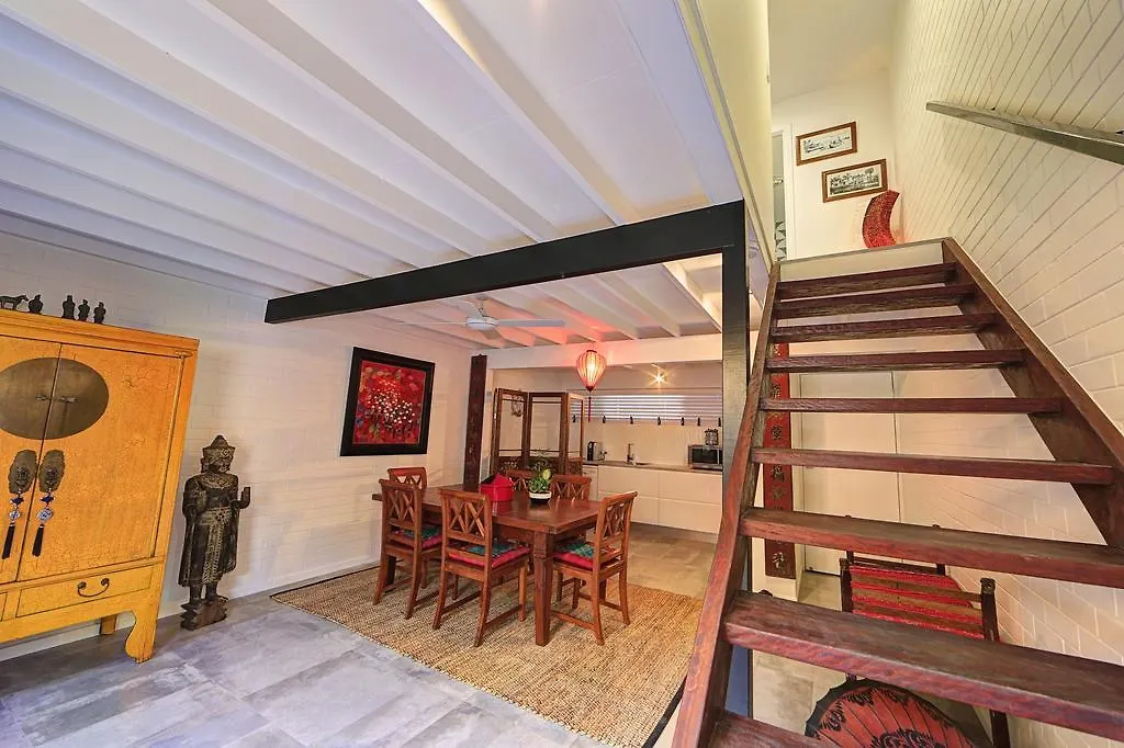 Hotel Zen Beach Retreat Bargara 5*,
